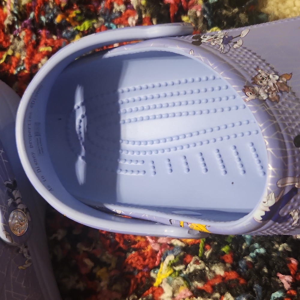Disney Collaboration Crocs - Picture 3 of 7